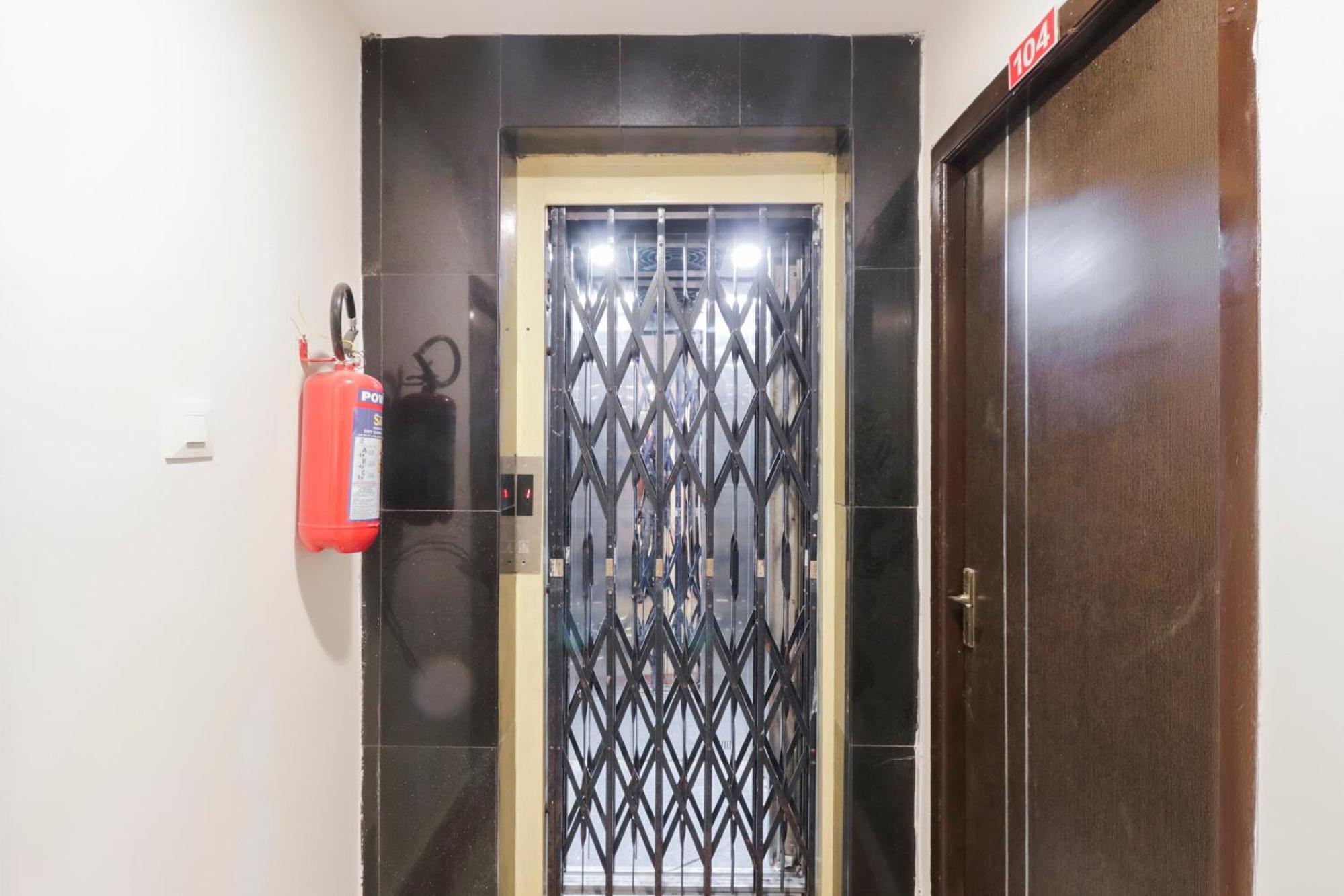 Hotel O Akshaya Elite Vijayawada Exterior photo
